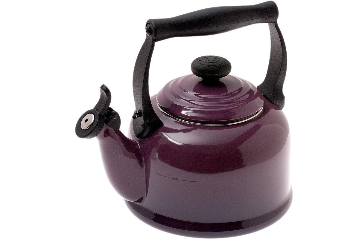 Le Creuset Tradition tea kettle 2 1L Cassis Advantageously shopping at Knivesandtools