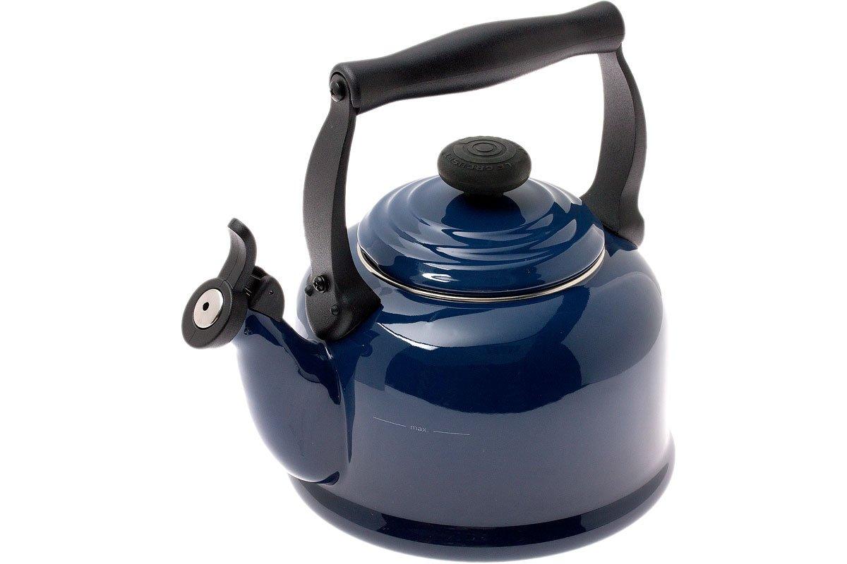 Le Creuset Tradition bouilloire 2,1L, orange  Achetez à prix avantageux  chez knivesandtools.be