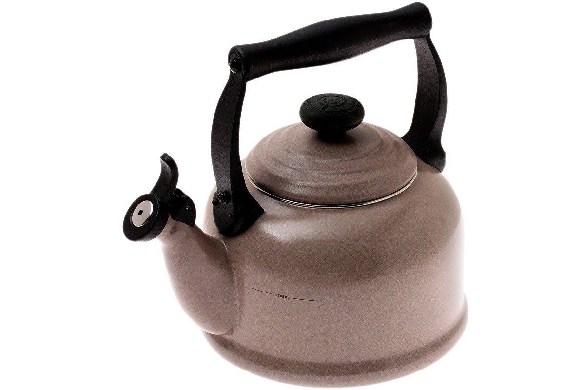 Le Creuset Tradition tea kettle 2,1L, Sisal | Advantageously