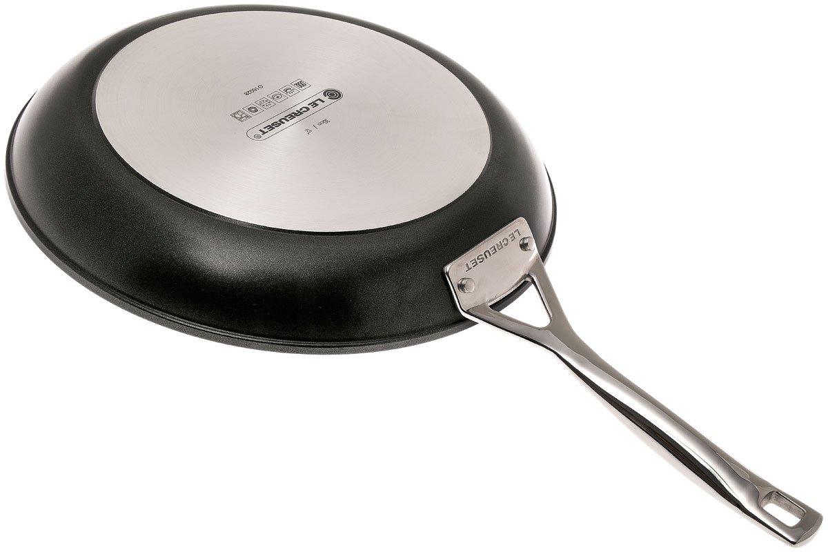 Le Creuset Les aluminum frying pan, 30 cm Advantageously