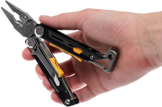 Leatherman Signal, la multiherramienta para el survival