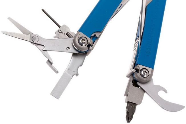 Leatherman Signal Cobalt Blue survival multi-tool 832741, nylon sheath