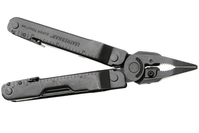 Afbeelding voor Leatherman Super Tool 300 M 832758 Black, tactische multitool met Bit Extender en Bit Kit