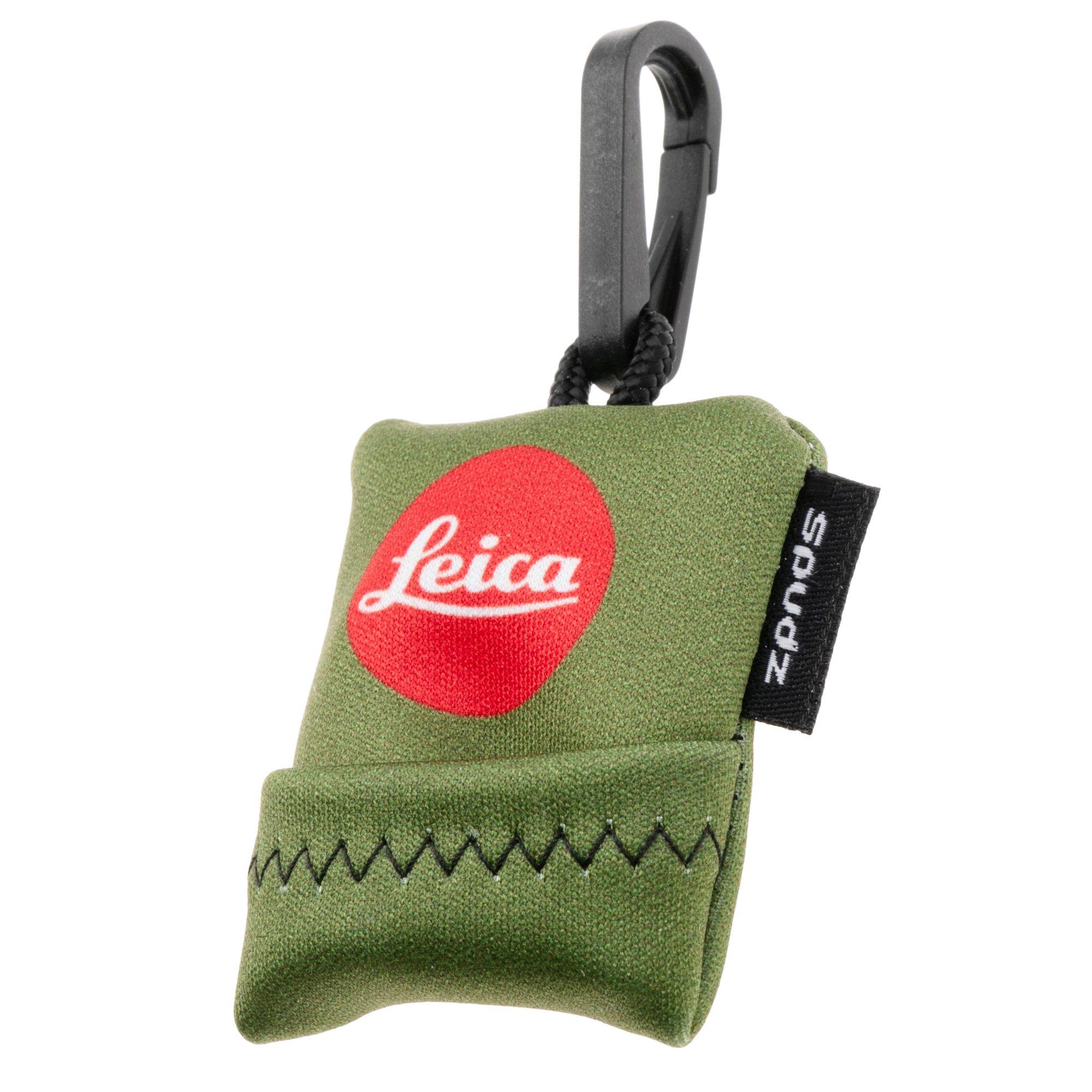 A photo of the promotional product you receive when you meet the terms and conditions of the offer.