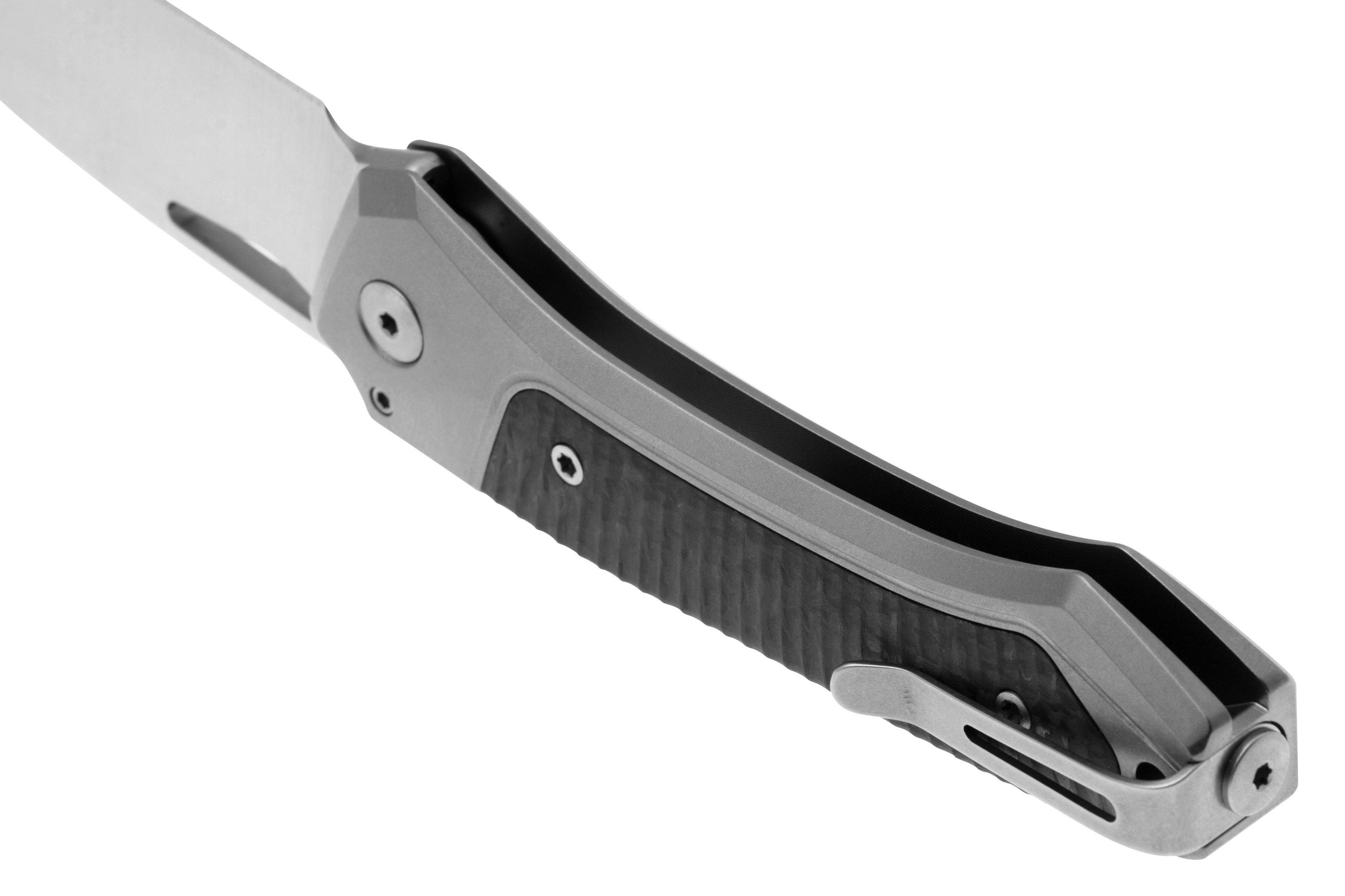 LI-TW-GY-CF_04_lionsteel