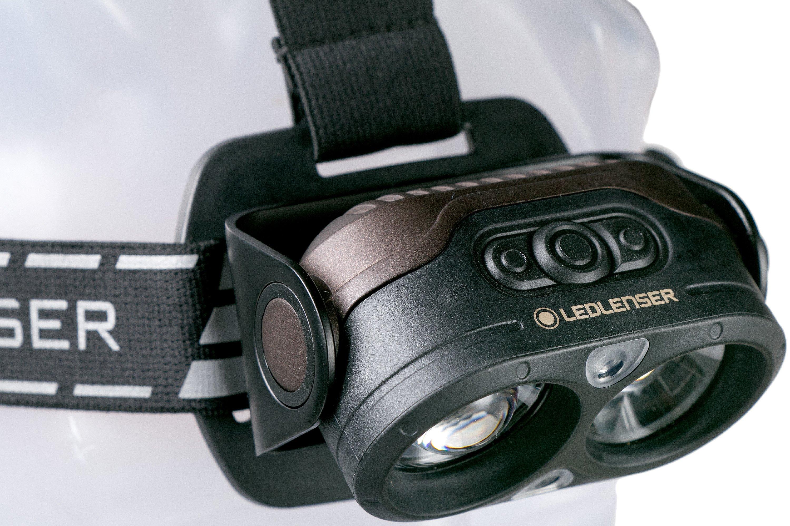 未使用品 LEDLENSER H19R SIGNATURE H19R Signature: Premium headlamp with app control
