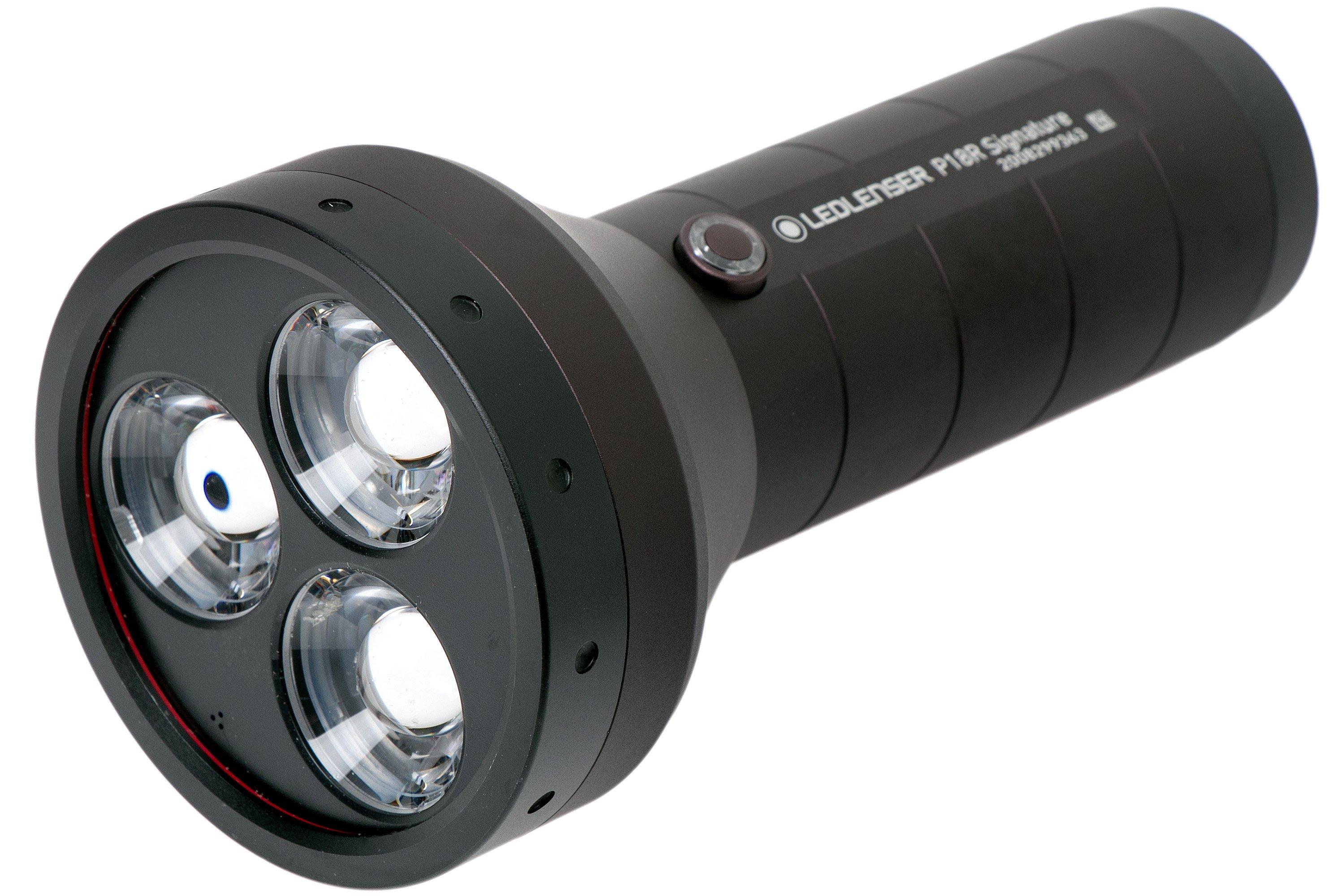 Signature rechargeable flashlight | Advantageously shopping at Knivesandtools.com