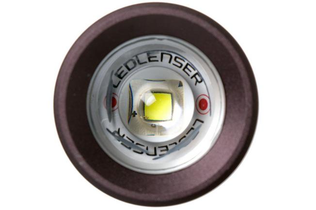 Linterna Ledlenser P5R Core, Ip 68, 500 Lum, 250 Metros De Alcance,  Recargable