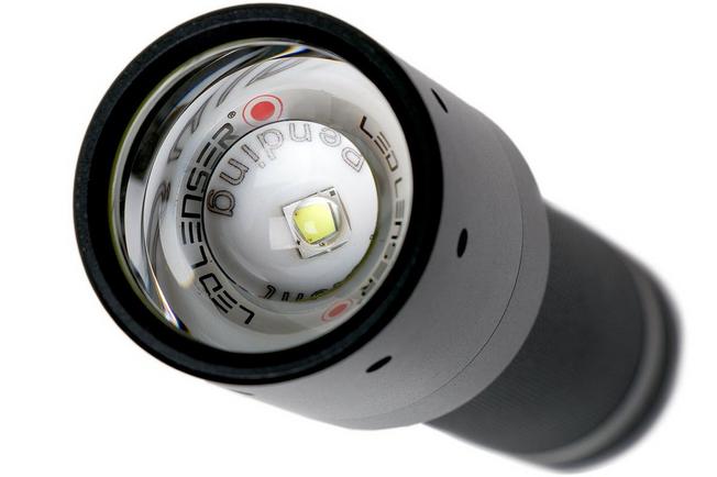 LedLenser i7 Compact Industrial flashlight | Advantageously at