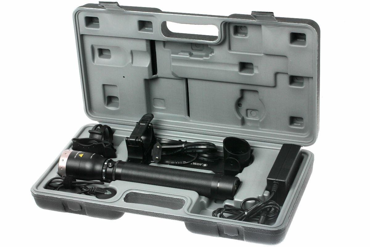 Led Lenser M17R | Advantageously shopping at Knivesandtools.com
