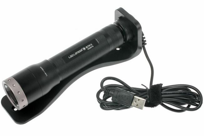 Ledlenser M7R.2  Achetez à prix avantageux chez knivesandtools.be