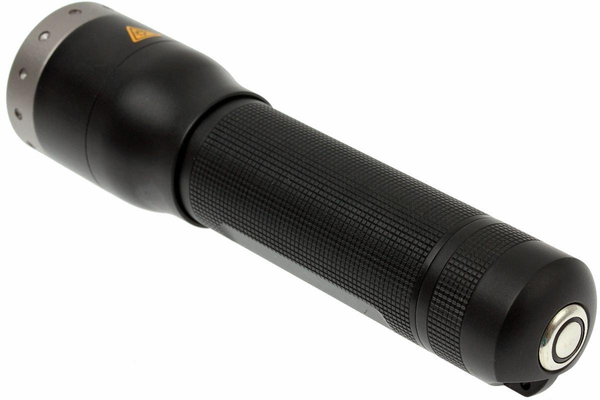 LED LENSER 8307-R M7R Flashlight (400 Lumens)