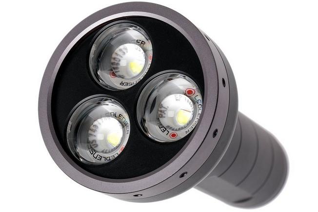 Torcia led professionale - Led Lenser MT18 3000 lumen 96h