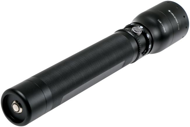 Linterna LED LENSER M17R recargable - Linternas Profesionales