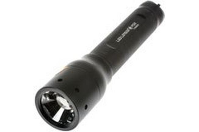 Ledlenser, Linterna recargable P5R, 420 lúmenes, sistema de carga flotante,  sistema de enfoque avanzado