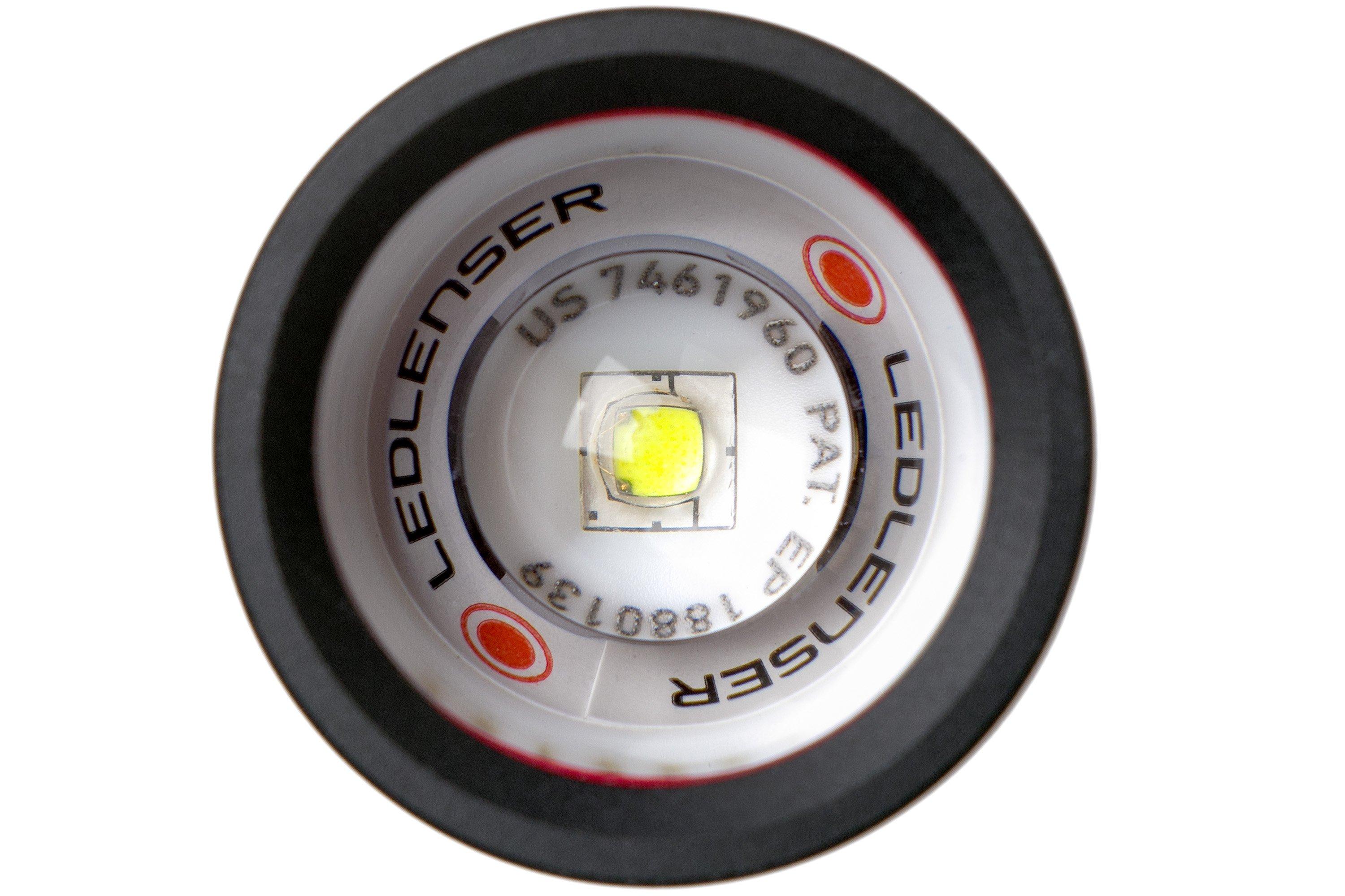 Ledlenser P6 Core linterna, 300 lúmenes