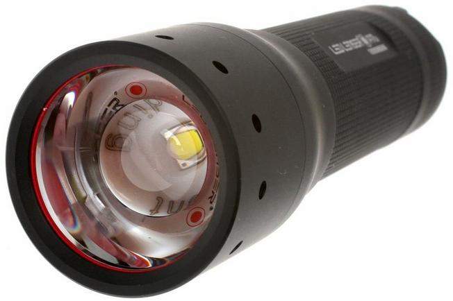 LED Lenser P7.2  Advantageously shopping at