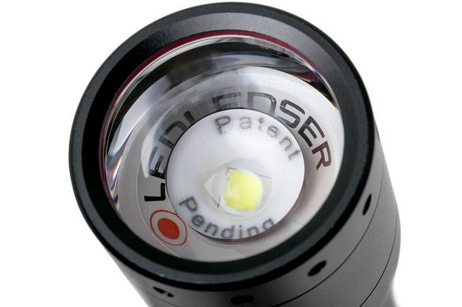 Torcia led p17 led lenser 