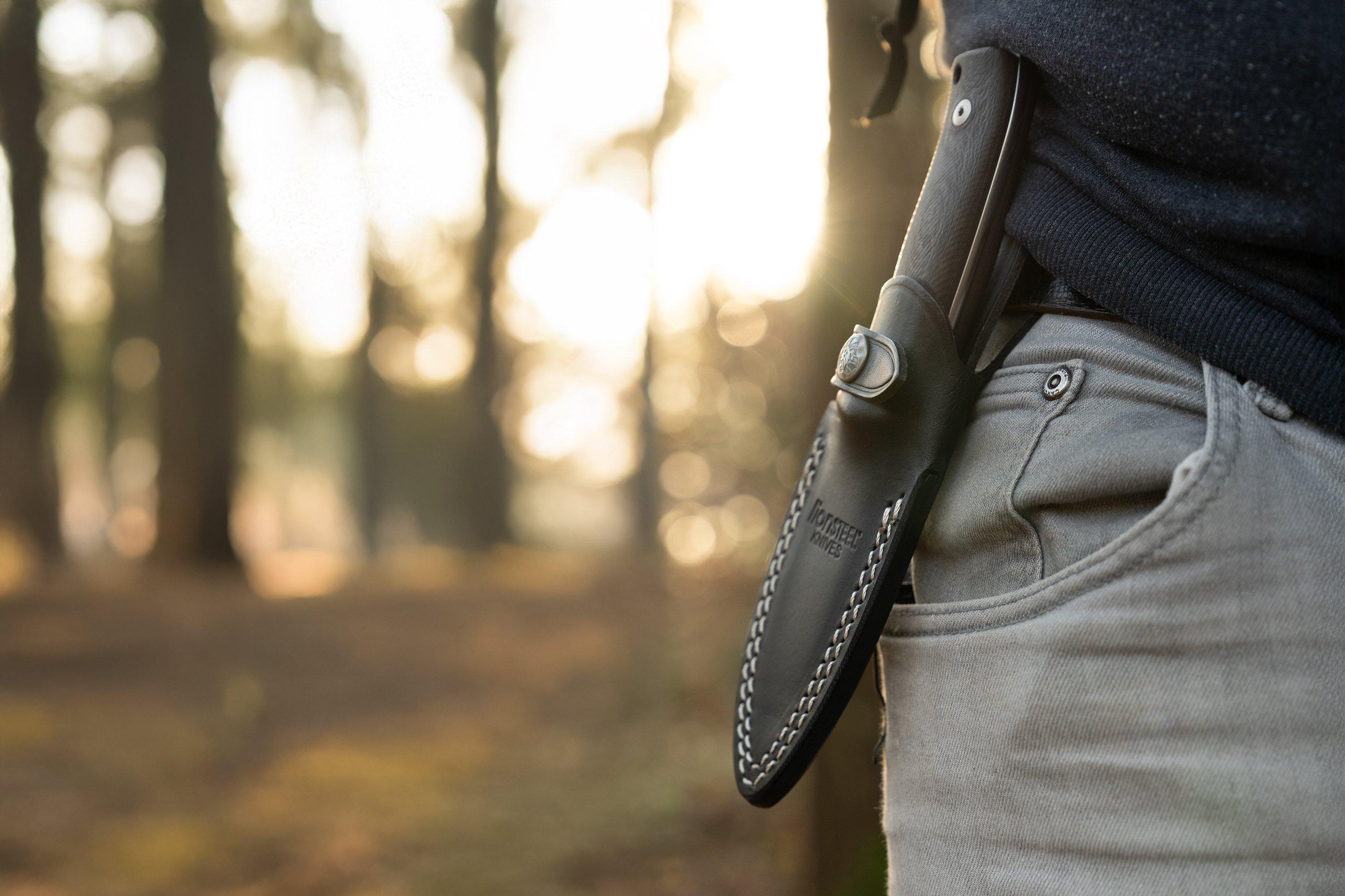 lionsteel-m4-carbon-fiber-cpm-magnacut-knivesandtools-exclusive-leather-sheath