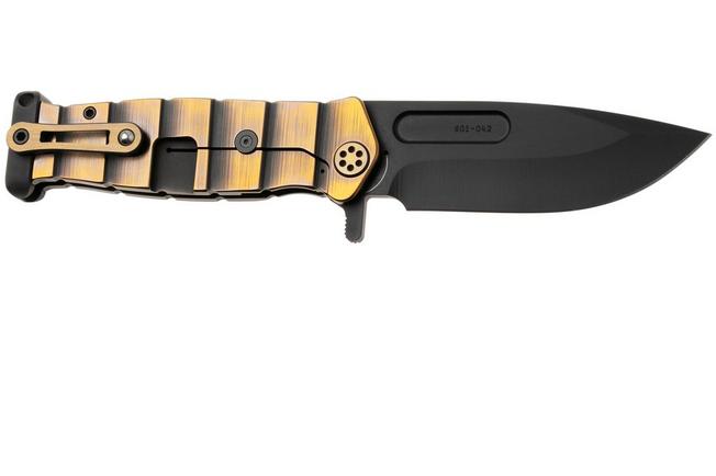 Afbeelding voor Medford USMC Fighter Flipper 26-UFF-04 Black DLC S35VN Blade, Black Bronze "Armadillo" Titanium Handles and Hardware, Black DLC Pommel, zakmes