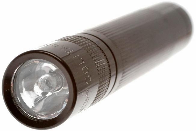 Maglite Lampe Torche Solitaire LED - 1 Pile Type-AAA Couleur Noir