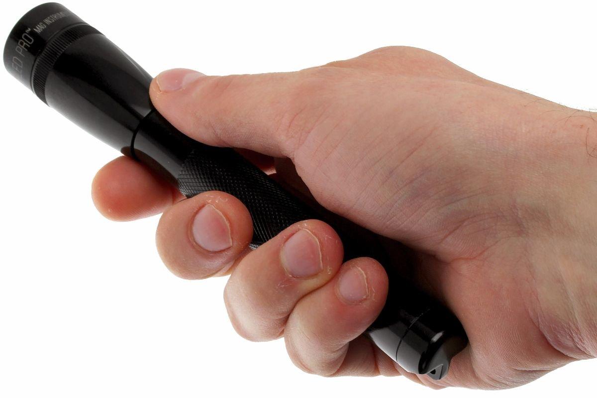 Maglite Mini Pro LED 2x AA Black | Advantageously shopping at ...