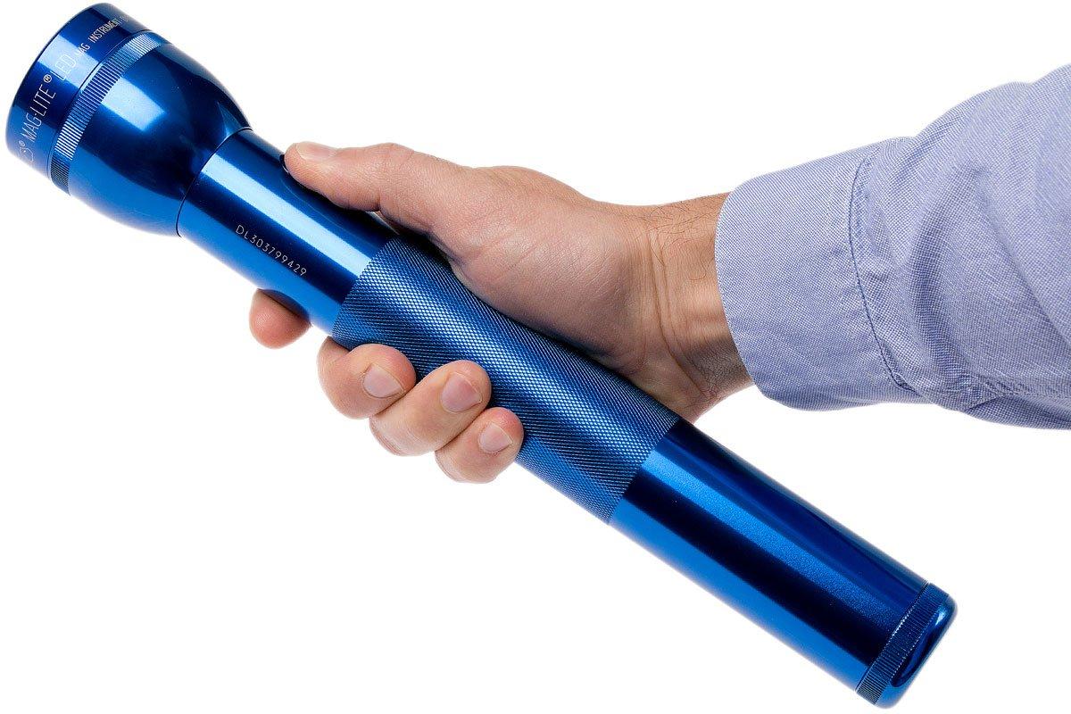 Maglite lampe torche type 4 D-cell, noire  Achetez à prix avantageux chez  knivesandtools.be