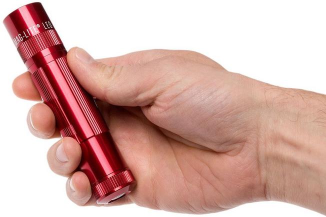 Maglite XL50 LED - Box - rouge, lampe de poche  Achetez à prix avantageux  chez knivesandtools.be