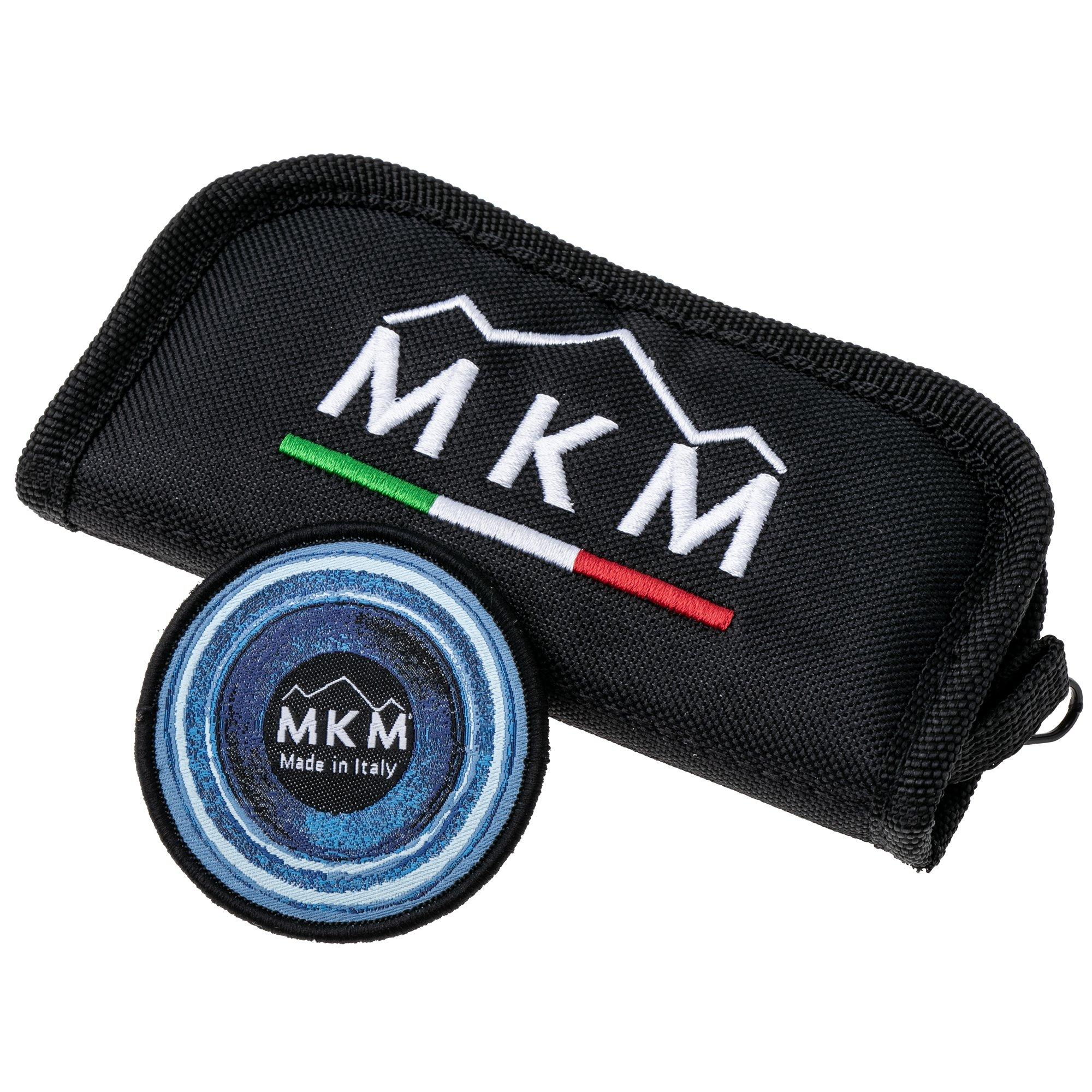 A photo of the promotional product you receive when you meet the terms and conditions of the offer.