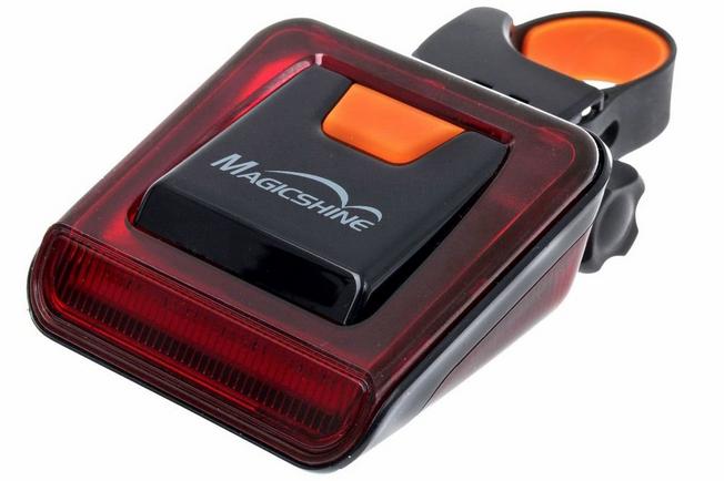 Image for Magischine MJ-819(NEW) Smart Tail Light