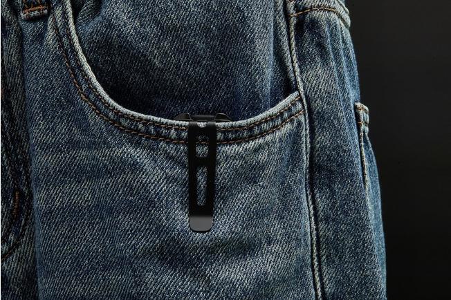 Bild für Nitecore EDC07 Three Color Temperatures, Desert Tan, aufladbare Taschenlampe, 1500 Lumen