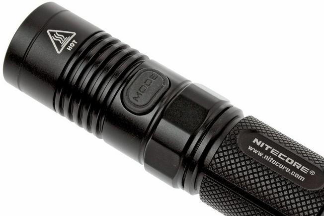 Nitecore P12 Lampe de poche LED 1000 lm + Chargeur rapide