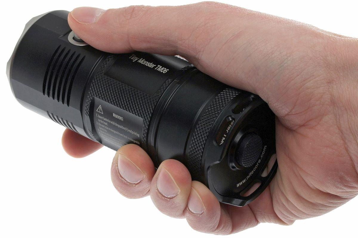 NCTM06_06_nitecore-tiny-