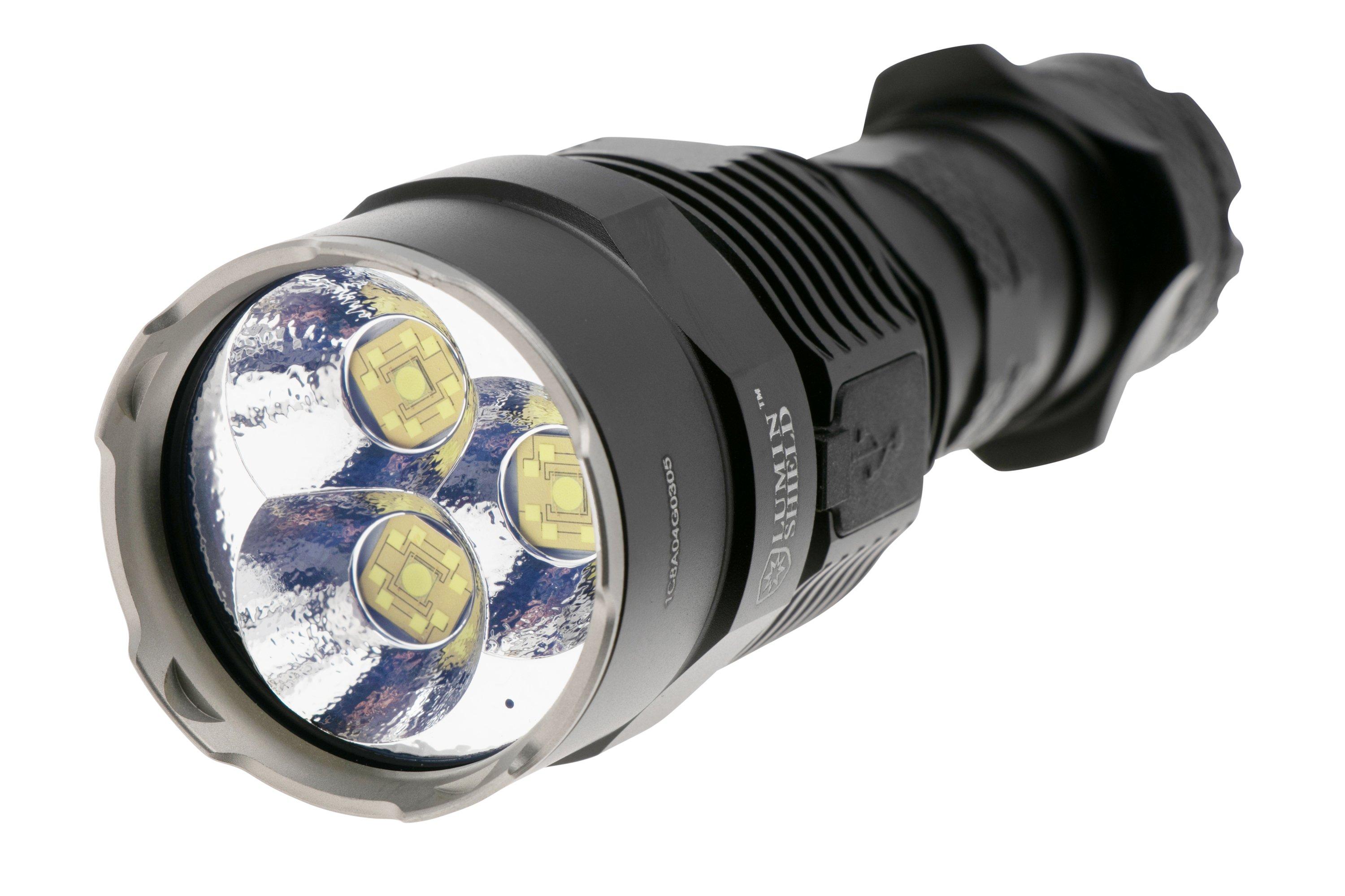 Latarka taktyczna Nitecore TM9K Pro, 9900 lumenów | Zalety