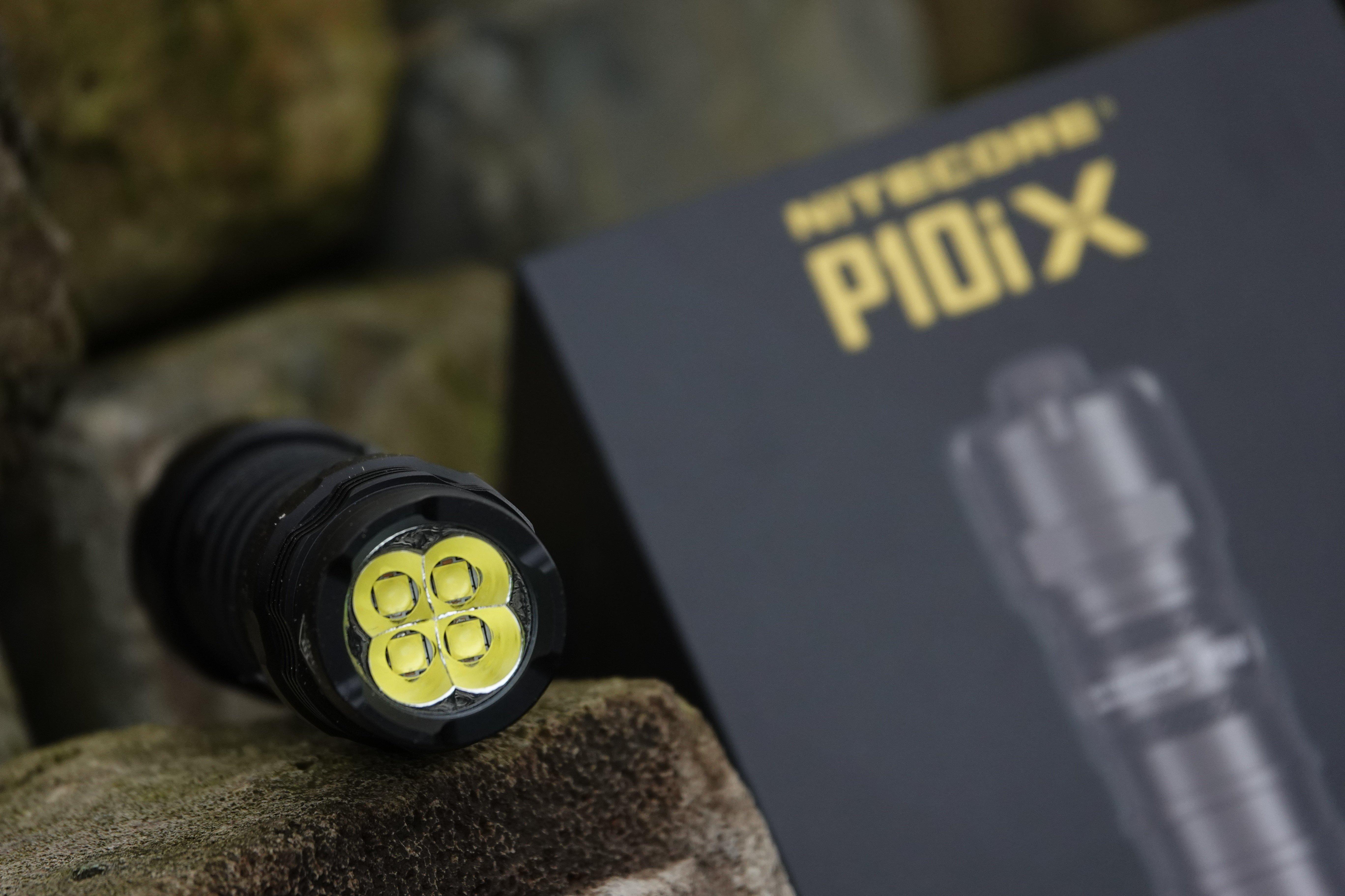 Flashlight xp-l2 v6 LED lights