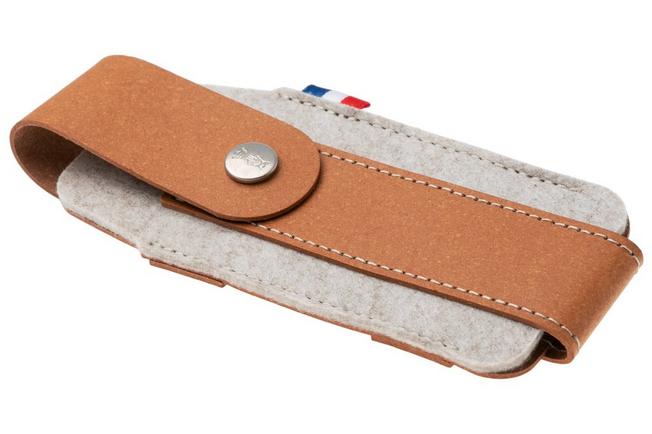 Afbeelding voor Opinel France 2024 Outdoor L Sheath, 003102, schede, gerecycled leer