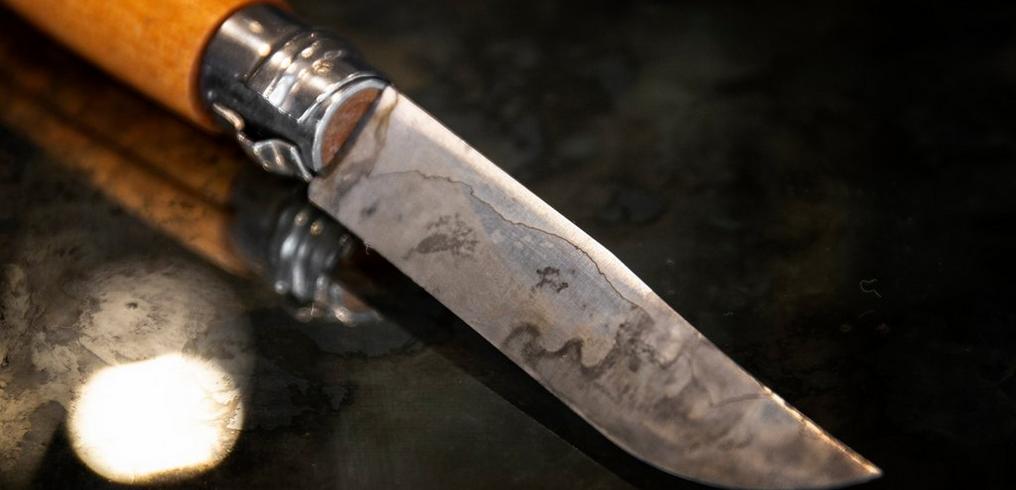 What is patina on a knife?