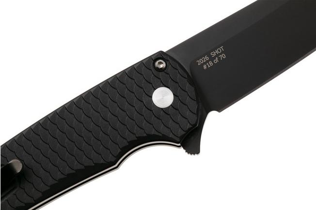 Afbeelding voor Pro-Tech Malibu 2026 Shot Show Exclusive, Mosaic Pin Button, SHOT26-MALIBU-1 DLC MagnaCut Reverse Tanto, Black Dragon Scale Aluminium, zakmes