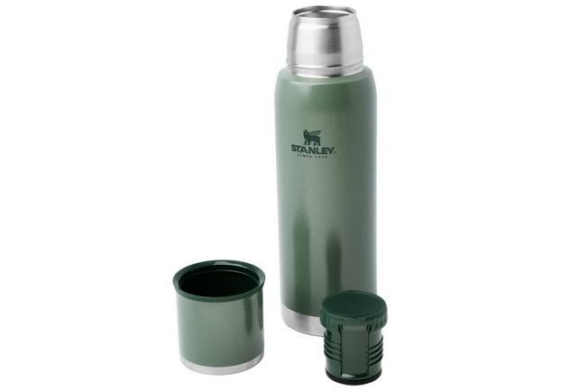 Afbeelding voor Stanley The Adventure To-Go Bottle 1.1QT, Hammertone Green 10-10819-060 thermosfles met schenkdop en drinkbeker, 1L 