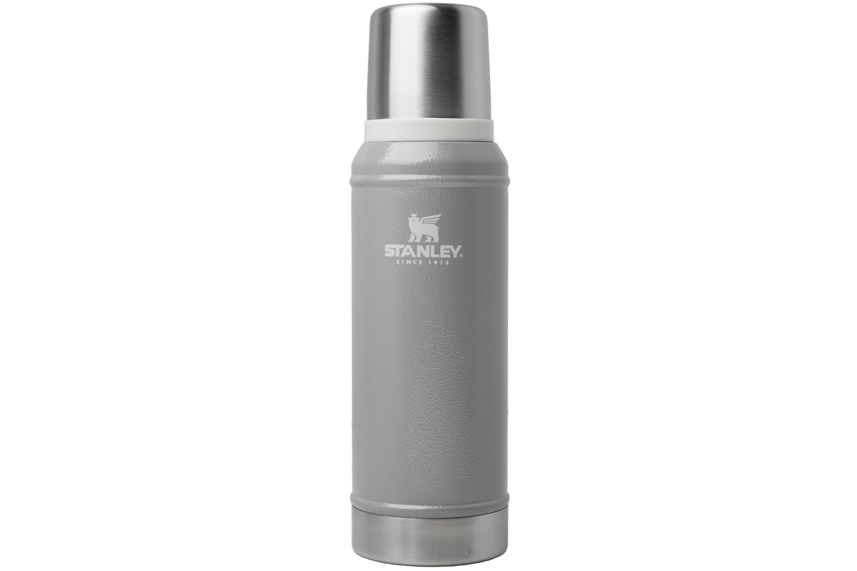 Stanley The Legendary Classic Bottle 1QT, Hammertone Ash 10-11346-0149  insulated bottle with pour-through stopper and cup, 940 ml | Advantageously  shopping at Knivesandtools.com