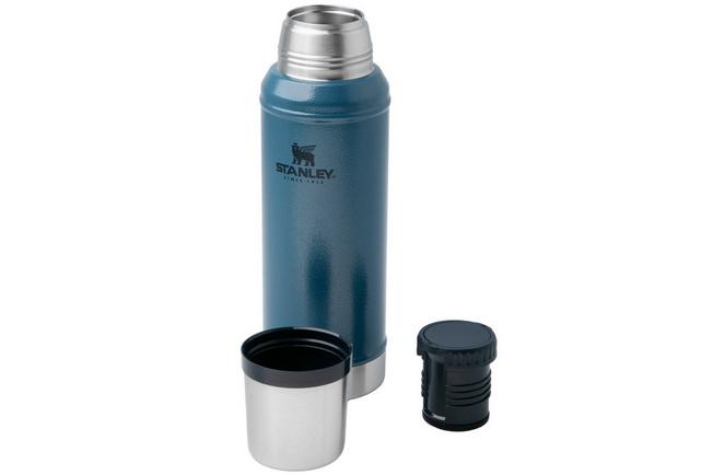 Afbeelding voor Stanley The Legendary Classic Bottle 1QT, Hammertone Lake 10-11346-094 thermosfles met schenkdop en drinkbeker, 940 ml