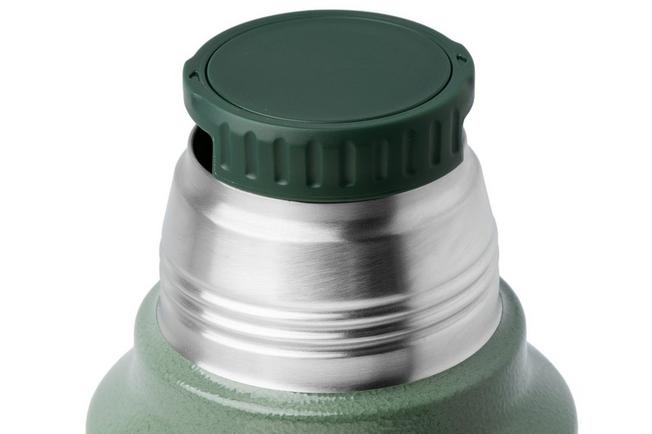 Afbeelding voor Stanley The Legendary Classic Bottle 1.5QT, Hammertone Green 10-11347-119 thermosfles met schenkdop en drinkbeker, 1.4L