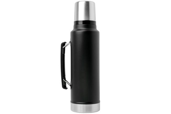 Afbeelding voor Stanley The Legendary Classic Bottle 2.0 1.5QT, Black 10-11347-121 thermosfles met schenkdop en drinkbeker, 1.4L