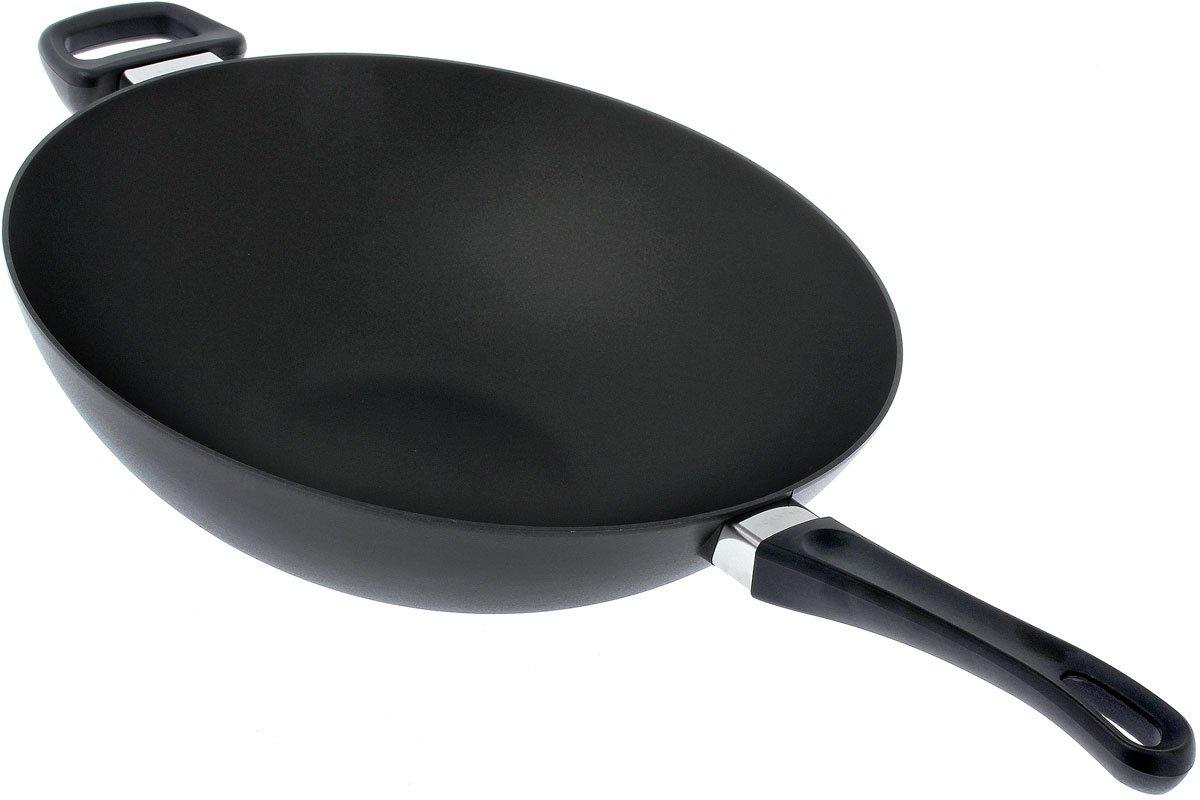 SCANPAN Classic ceramic wok pan, 32cm Advantageously shopping at Knivesandtools.dk