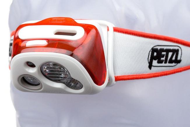 Reactik Plus Petzl : lampe frontale à connexion Bluetooth et USB