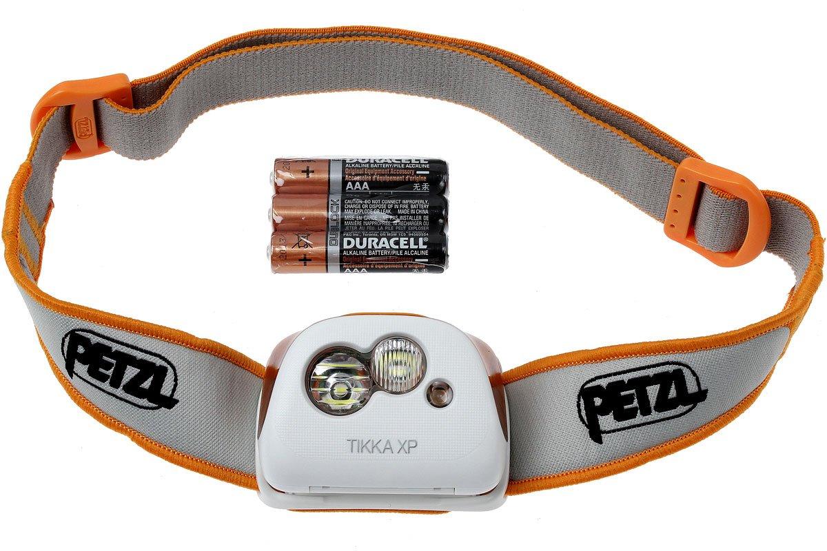 Lampe Frontale Petzl TIKKINA - 300 Lumens, Étanche, Avec 3 Piles AAA Incluses - Idéale Randonnée, Bricolage