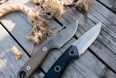 Make A Survival Knife Edge From Rocks 