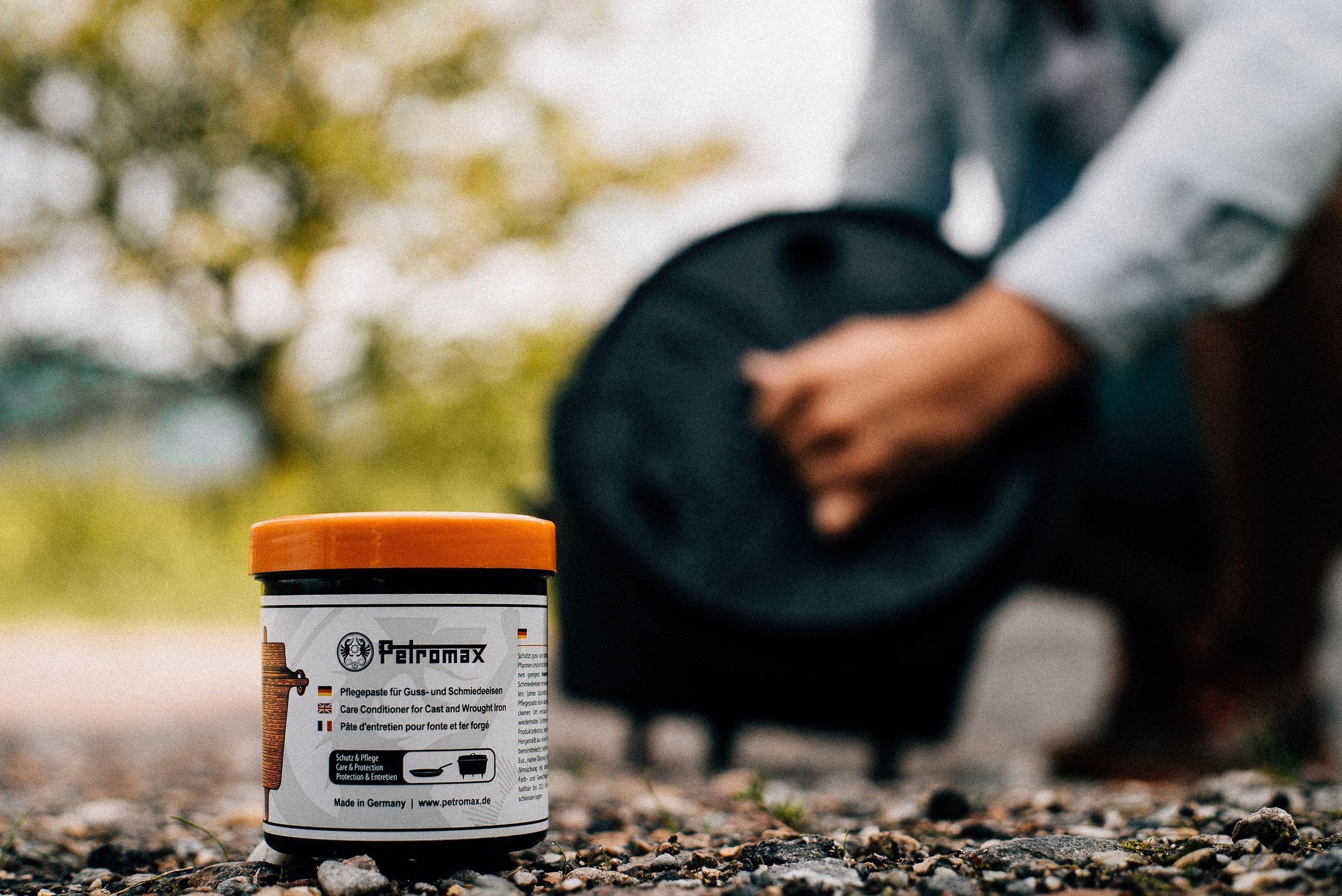 Dutch Oven Einbrennen und Reinigung