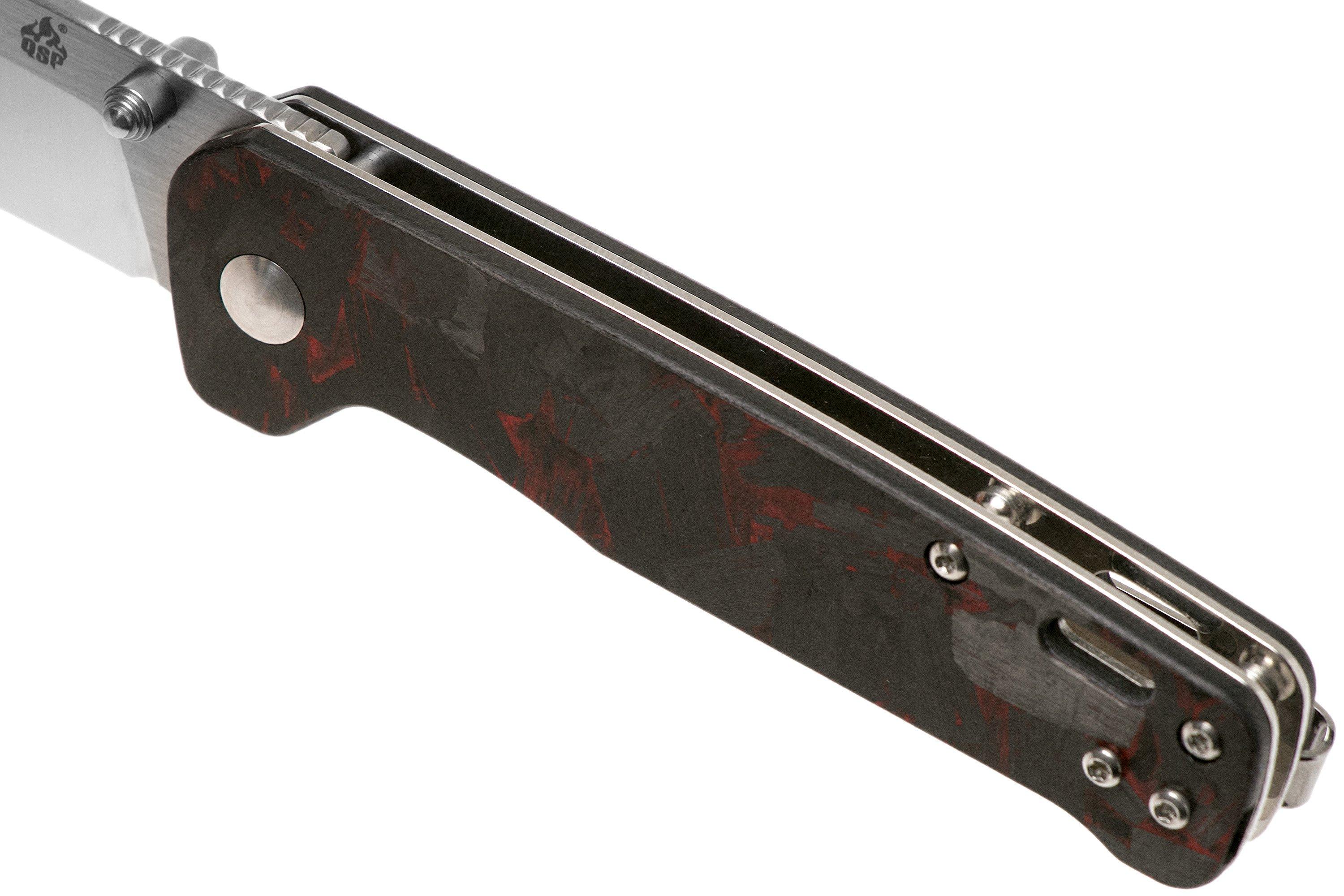 QSP Knife Penguin QS130TRD Red Shredded Carbon fibre G10, Satin