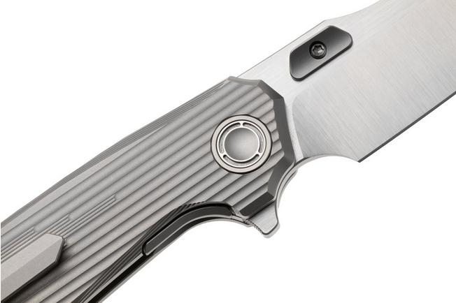 Afbeelding voor Reate Mantis Satin Elmax, Patterned Bead Blasted Titanium, zakmes